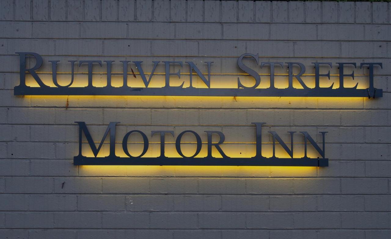 Ruthven Street Motor Inn Toowoomba Bagian luar foto