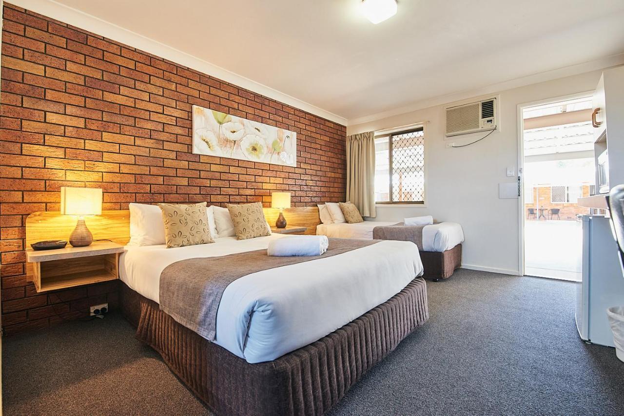 Ruthven Street Motor Inn Toowoomba Bagian luar foto