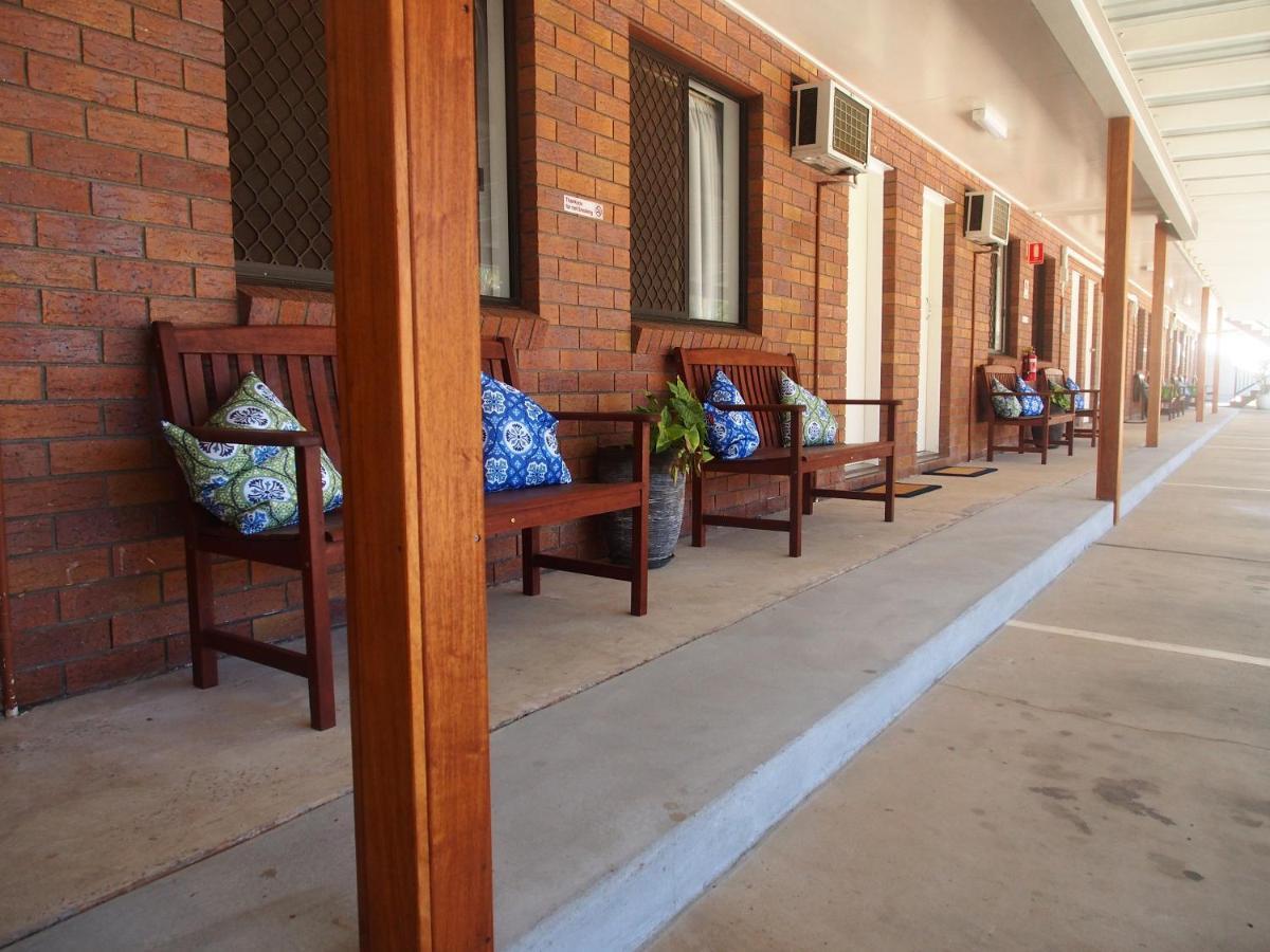 Ruthven Street Motor Inn Toowoomba Bagian luar foto